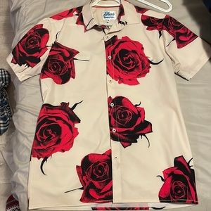 Rose print collared tee